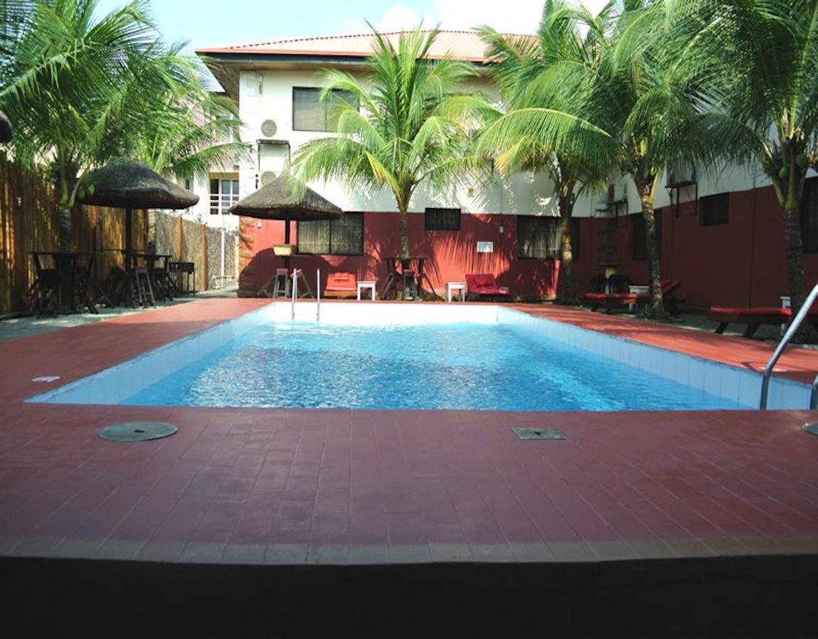La Playa Suites Lagos Exterior foto